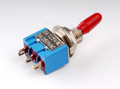 WYŁĄCZNIK DŹWIGNIOWY 3 A (WŁĄCZ-WYŁĄCZ) 2-POZYCYJNY