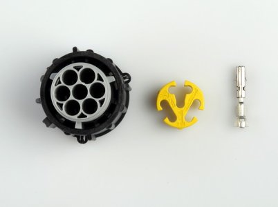 ZŁĄCZE 7-POLOWE WTYK HERMETYCZNE LAMPY TYŁ