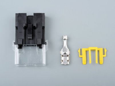 OBUDOWA BEZPIECZNIKA MAXI OB-7 (1 SZT.)