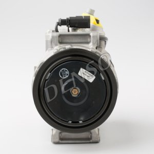 Kompresor klimatyzacji DENSO DCP32022 7L6820803C