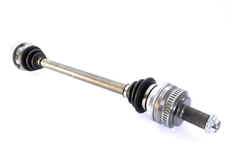 Półoś napędowa GSP 205002 33211227032