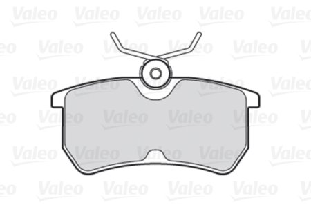 KLOCKI HAMULCOWE FIRST