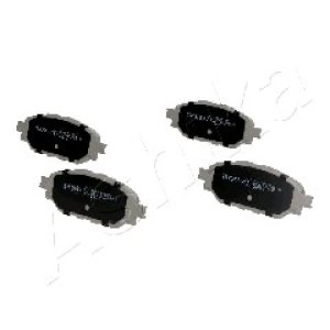 KLOCKI HAM.PRZEDNIE TOYOTA HILUX 2015->