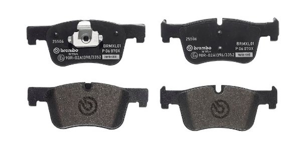 KLOCKI HAMULC. BMW 3 F30  12- PRZÓD