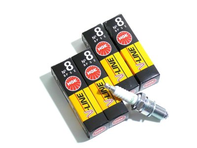 Świeca iskrowa NGK V-LINE 8 6511