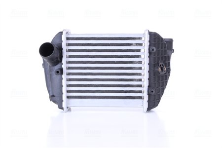 Intercooler NISSENS 96708 