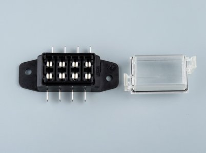 OBUDOWA BEZPIECZNIKA 4-POZ. MTA NEW AGE NA436 (1 SZT.)