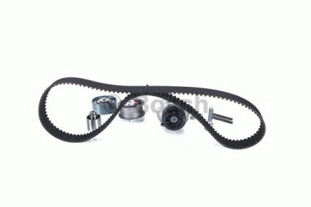 ZESTAW ROZRZĄDU (Z PASKIEM) + POMPA WODY VAG