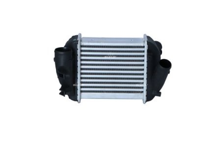 Intercooler NRF 30755 1300J1