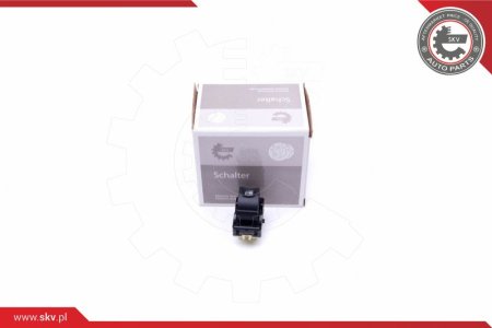 PRZEŁĄCZNIK STEROWANIA SZYBĄ DACIA DOKKER DUSTER