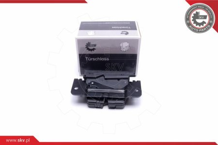 ZAMEK KLAPY BAGAŻNIKA BMW X5 (E70)