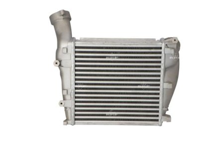 Intercooler NRF 30782 7L5145804B