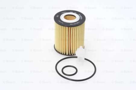 Filtr oleju BOSCH F026407090 HU7009Z