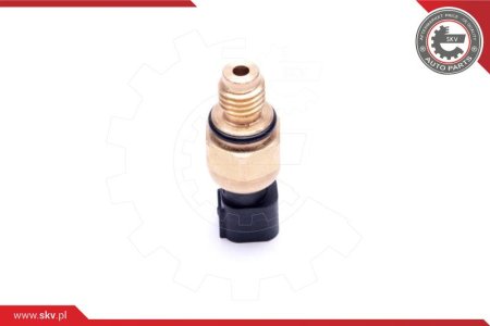 CZUJNIK CIŚN. PŁYNU WSPOMAG. FORD C-MAX FOCUS I II