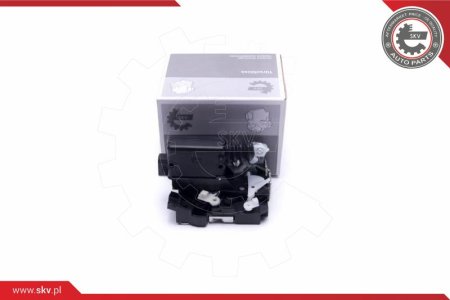 ZAMEK DRZWI PRZEDNI LEWY DACIA LOGAN SANDERO