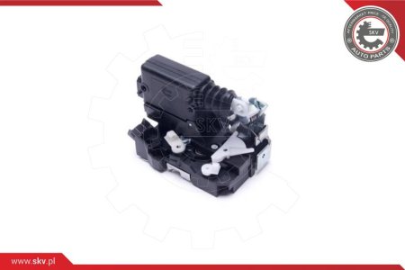 ZAMEK DRZWI PRZEDNI LEWY DACIA LOGAN SANDERO