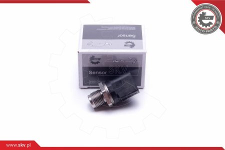 CZUJNIK CIŚNIENIA PALIWA MERCEDES CLK CLS A-KLASA