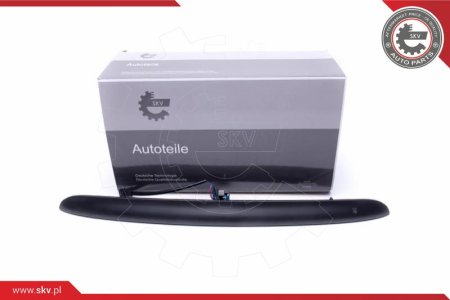 LISTWA KLAPY BAGAŻNIKA BMW 3