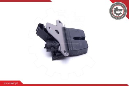 ZAMEK KLAPY BAGAŻNIKA LAND ROVER FREELANDER 2