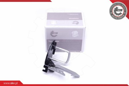 ZAMEK MASKI SILNIKA PRAWY GÓRNY BMW 5