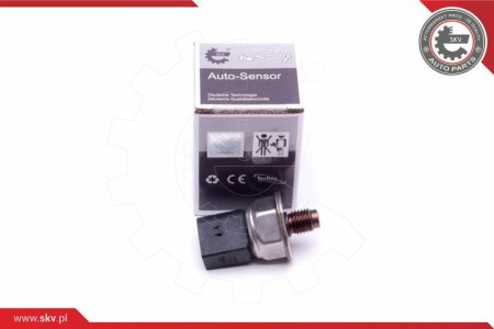 CZUJNIK CIŚNIENIA PALIWA MERCEDES-BENZ C-CLASS