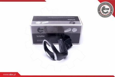 UCHWYT DO NAPOJÓW SIWY/CZARNY BMW 1 (E87, E82