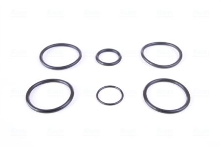 Chłodnica silnika NISSENS 67107A 2215000203