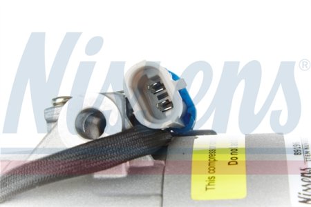 Kompresor klimatyzacji NISSENS 89196 6854015