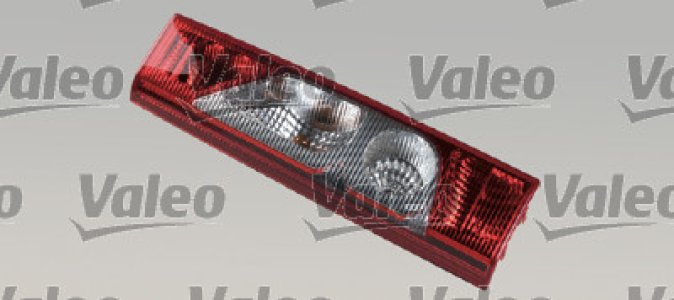 LAMPA TYLNA ZESPOLONA CITROEN FIAT PEUGEOT