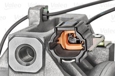 Kompresor klimatyzacji VALEO 815010 92600CX000 NISSAN