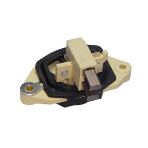 REGULATOR NAPIĘCIA 14V HITACHI 130519 