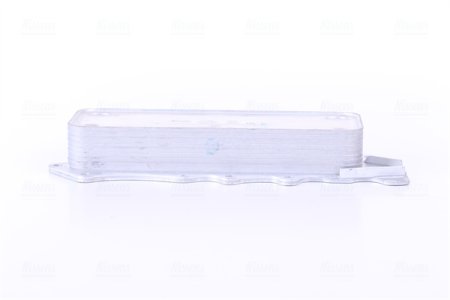 Chłodnica oleju NISSENS 90784 