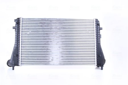 Intercooler NISSENS 96493 