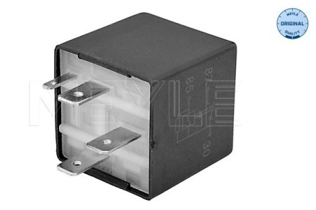 PRZEKAŻNIK POMPY PALIWA VW AUDI   /109/