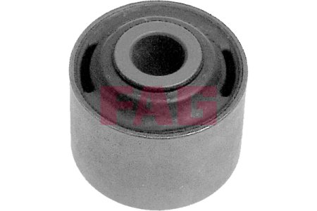 PODUSZKA TYLNEJ BELKI AUDI