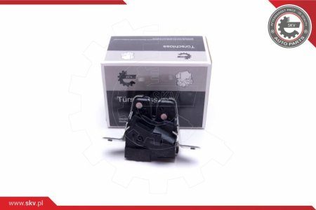 Zamek klapy bagażnika SKV 16SKV106 2047400535 MERCEDES C-CLASS GLA GLK