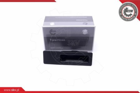Przycisk klapy bagażnika SKV 16SKV270 51247368752 BMW 2 3 4 5 X1 X3 X4 X5 X