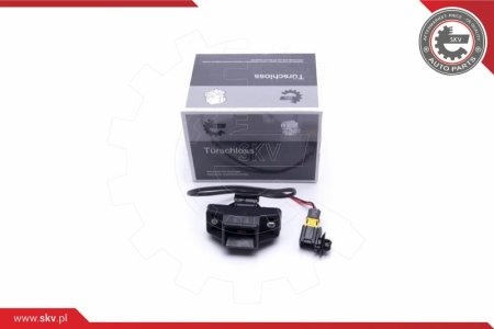 Przycisk klapy bagażnika SKV 16SKV277 8200078950 NISSAN KUBISTAR RENAULT