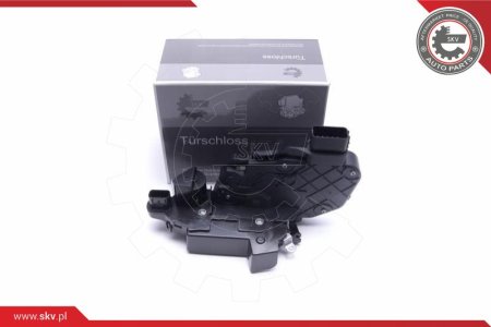Zamek drzwi SKV 60SKV082 8X2A21812AC przód prawy LAND ROVER DISCOVERY IV
