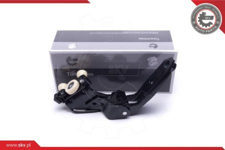 Rolka drzwi przesuwnych SKV 96SKV775 2K0843335 lewa ŚRODKOWA VW CADDY III