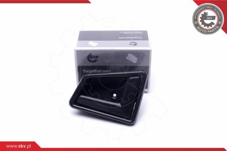 Klamka drzwi SKV 96SKV805 8311060A00 przód/tył prawy SUZUKI VITARA