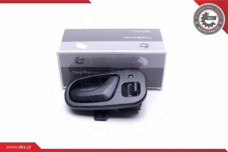 Klamka drzwi SKV 96SKV807 8315066 przód/tył prawy SUZUKI SWIFT II