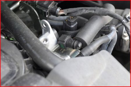 SZCZYPCE DO PRZEWODÓW PALIWOWYCH