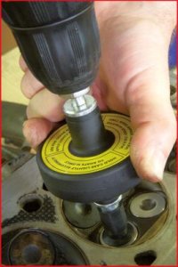 URZĄDZENIE DO DOCIERANIA GNIAZD ZAWORÓW KS TOOLS 150 1165 