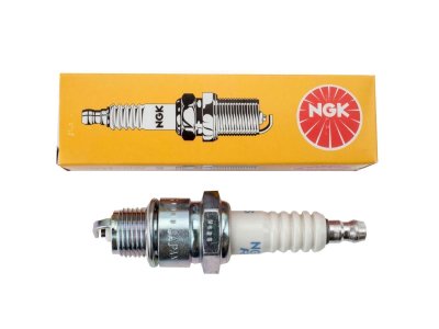 Świeca iskrowa NGK B7HS 