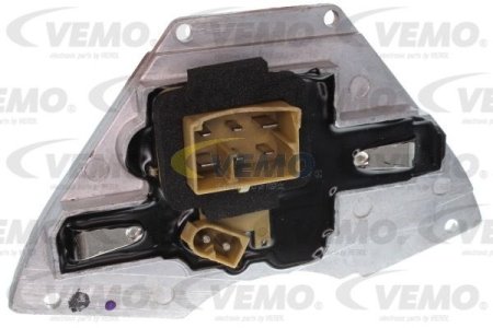 Regulator dmuchawy VEMO 10-79-0001 8D1907521