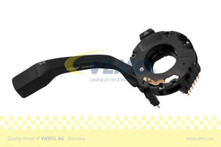 Włącznik świateł VEMO 15-80-3210 357953513F