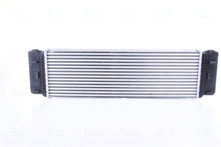 Intercooler NISSENS 96526 A9065010201