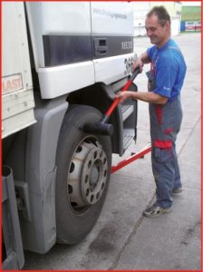 MŁOTEK BEZODRZUTOWY, EKSTRA DLUGI, 4500G