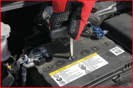 KLUCZ DO KORKÓW AKUMULATORA KS TOOLS 550 1682  Z UCHWYTEM T